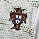 Camisa Manga Longa Seleção Portugal Away 2025/26 - Puma Torcedor Masculina - Branca/Verde