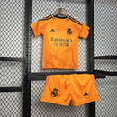 Conjunto Kit Infantil Real Madrid Away 2024/25 - Adidas Torcedor - Laranja/Preta