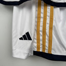 Conjunto Kit Infantil Real Madrid Home 2023/24 - Adidas Torcedor - Branca/Amarela