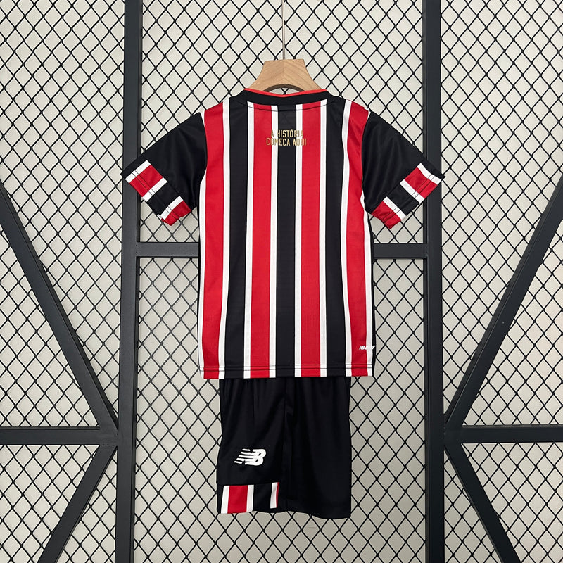 Kit Infantil São Paulo Away 2024/25 - New Balace Torcedor - Vermelha/Preta