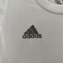 Conjunto Kit Infantil Real Madrid Home 2015/16 - Adidas Retrô - Branca/Cinza