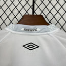 Conjunto Kit Infantil Santos Home 2025/26 - Umbro Torcedor - Branca/Preta