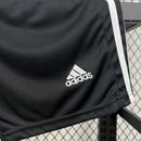 Conjunto Kit Infantil Real Madrid Edição Especial 2022/23 - Adidas Torcedor - Branca/Preta