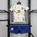 Conjunto Kit Infantil Barcelona Edição Especial 2025/26 - Nike Torcedor - Bege/Azul
