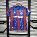 Camisa Crystal Palace Home 2024/25 - Torcedor Masculina - Azul/Vermelha