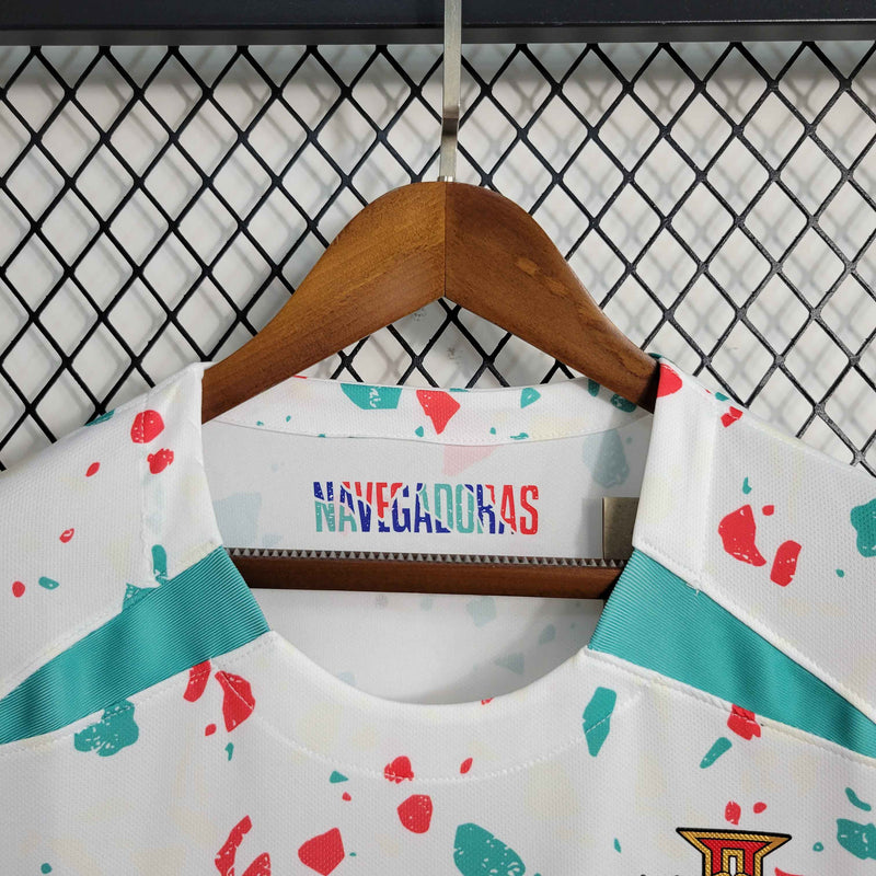 Camisa Portugal Treino 2023/24 - Nike Torcedor Masculina - Branca/Verde