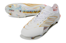 CHUTEIRA ADIDAS PREDATOR 26 CAMPO