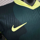 Camisa Barcelona Edição Especial 2025/26 - Nike Jogador Masculina - Verde