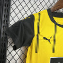 Conjunto Kit Infantil Borussia Dortmund Home 2024/25 - Puma Torcedor - Amarela/Preta