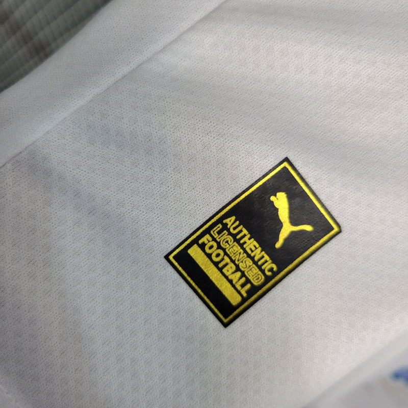 Camisa Olympique Marseille Edição Aniversário 30 anos 2023/24 - Puma Torcedor Masculina - Branca/Azul