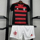Conjunto Kit Infantil Flamengo Home 2025/26 - Adidas Torcedor - Preta/Vermelha