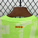 Conjunto Kit Infantil Barcelona Third Edição Travis Scott 2024/25 - Nike Torcedor - Verde/Azul