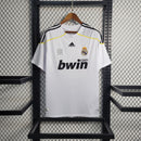 camisa-real-madrid-madri-home-titular-1-2009-10-adidas-retro-branca-branco-preto-preta-ronaldo-cr7-bwin-com