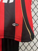 Conjunto Kit Infantil AC Milan Home 2006/07 - Adidas Retrô - Preta/Vermelha