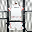 Conjunto Kit Infantil Bayern de Munique Away 2025/26 - Adidas Torcedor - Branca/Vermelha