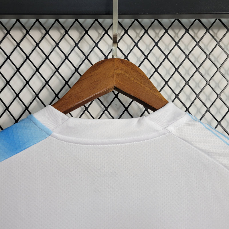 Camisa Olympique Marseille Edição Aniversário 30 anos 2023/24 - Puma Torcedor Masculina - Branca/Azul