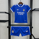 Conjunto Kit Infantil Real Madrid Third 2025/26 - Adidas Torcedor - Azul/Branca