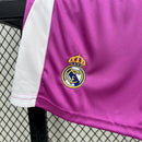 Conjunto Kit Infantil Real Madrid Goleiro 2025/26 - Adidas Torcedor - Rosa/Roxa
