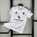 Camisa Manchester United Away 2025/26 - Adidas Torcedor Masculina - Branca/Lilás