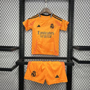 Conjunto Kit Infantil Real Madrid Away 2024/25 - Adidas Torcedor - Laranja/Preta