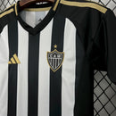Conjunto Kit Infantil Atlético Mineiro Home 2025/26 - Adidas Torcedor - Preta/Branca