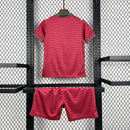 Conjunto Kit Infantil Seleção Portugal Home 2026/27 - Puma Torcedor - Vermelha/Verde