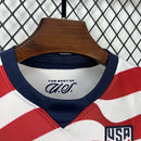 Conjunto Kit Infantil Seleção EUA Home 2026/27 - Nike Torcedor - Branca/Vermelha