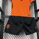 Conjunto Kit Infantil Seleção Holanda Home 2026/27 - Nike Torcedor - Laranja/Preta