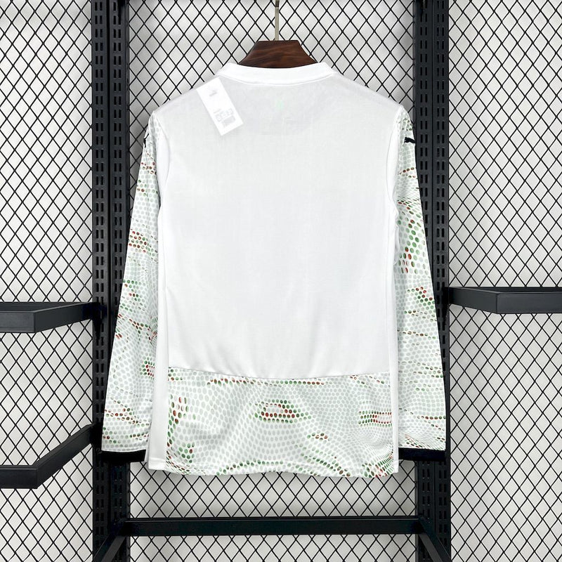 Camisa Manga Longa Seleção Portugal Away 2025/26 - Puma Torcedor Masculina - Branca/Verde
