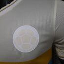 Camisa Seleção Colômbia Edição Especial 100 anos 2024/25 - Adidas Jogador Masculina - Bege/Amarela