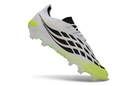 CHUTEIRA ADIDAS PREDATOR 26 CAMPO