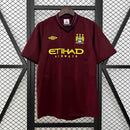 Camisa Manchester City Away 2012/13 - Umbro Retrô Masculina - Vinho/Dourada