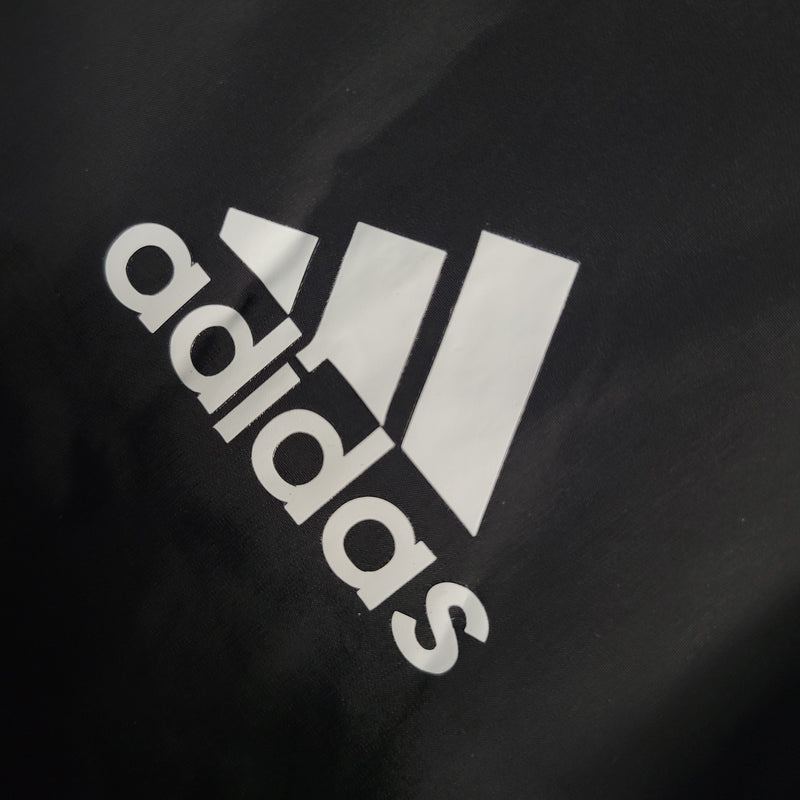 Argentina-preto-preta-adidas-seleção-bobojaco-frio-branco-branca