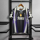 camisa-masculina-real-madrid-madri-third-terceira-3-1996-97-kelme-retro-lilas-preto-preta-branco-branca-ronaldo-cr7-teka
