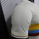 Camisa Seleção Colômbia Edição Especial 100 anos 2024/25 - Adidas Jogador Masculina - Bege/Amarela