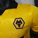Camisa Wolves Home 2025/26 - Sudu Jogador Masculina - Amarela/Preta