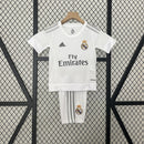 Conjunto Kit Infantil Real Madrid Home 2015/16 - Adidas Retrô - Branca/Cinza