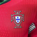 Camisa Manga Longa Seleção Portugal Home 2024/25 - Nike Jogador Masculina - Vermelha/Verde