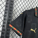 Conjunto Kit Infantil Seleção Portugal Edição Pantera Negra 2026/27 - Puma Torcedor - Preta/Dourada