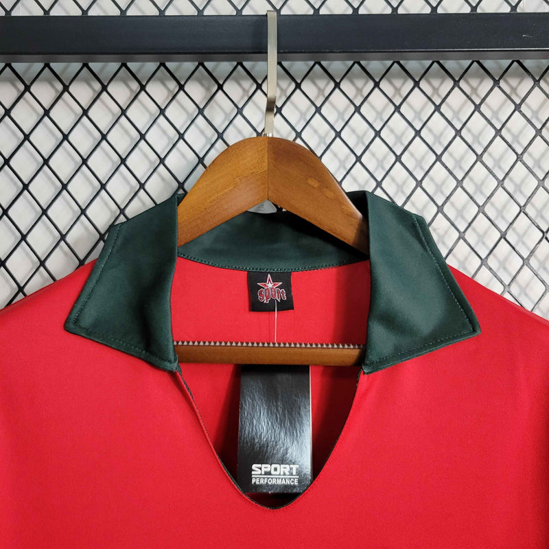 Camisa Seleção Portugal Home 1972/73 - Retrô Masculina - Vermelha/Verde