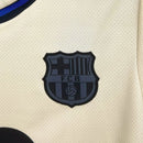 Conjunto Kit Infantil Barcelona Away 2025/26 - Torcedor - Bege/Preta