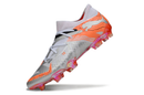 Chuteira Campo Puma Future 7 Ultimate - Branca/Laranja