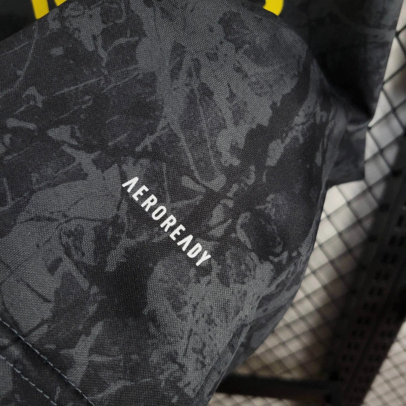 Camisa Manchester United Edição Especial 2024/25 - Adidas Torcedor Masculina - Preta/Amarela