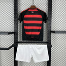 Conjunto Kit Infantil Flamengo Home 2025/26 - Adidas Torcedor - Preta/Vermelha