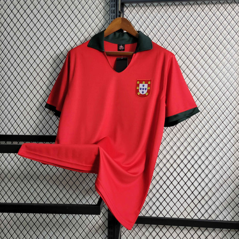 Camisa Seleção Portugal Home 1972/73 - Retrô Masculina - Vermelha/Verde