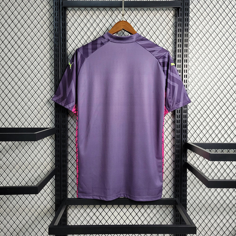 Camisa Manchester City Goleiro 2023/24 - Puma Torcedor Masculina - Roxa/Rosa