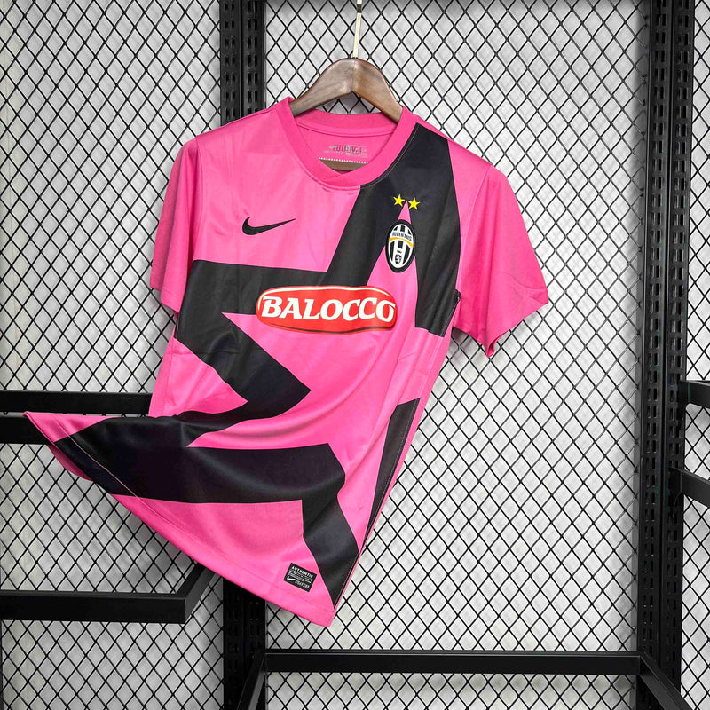 Camisa Juventus Away 2011/12 - Nike Retrô Masculina - Rosa/Preta
