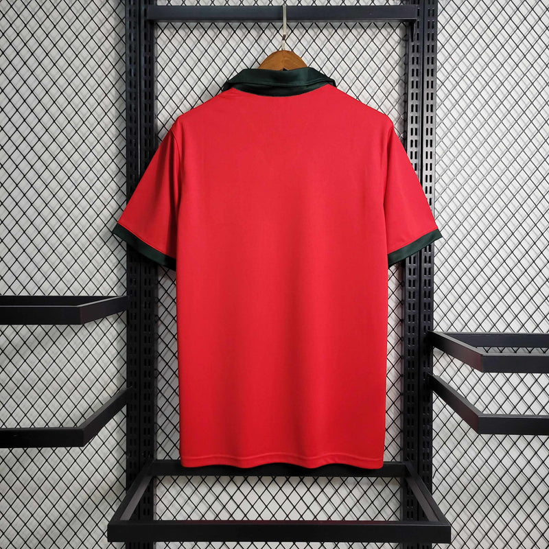 Camisa Seleção Portugal Home 1972/73 - Retrô Masculina - Vermelha/Verde
