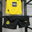 Conjunto Kit Infantil Borussia Dortmund Home 2025/26 - Puma Torcedor - Amarela/Preta