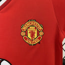 Conjunto Kit Infantil Manchester United Home 2000/01 - Umbro Retrô - Vermelha/Branca